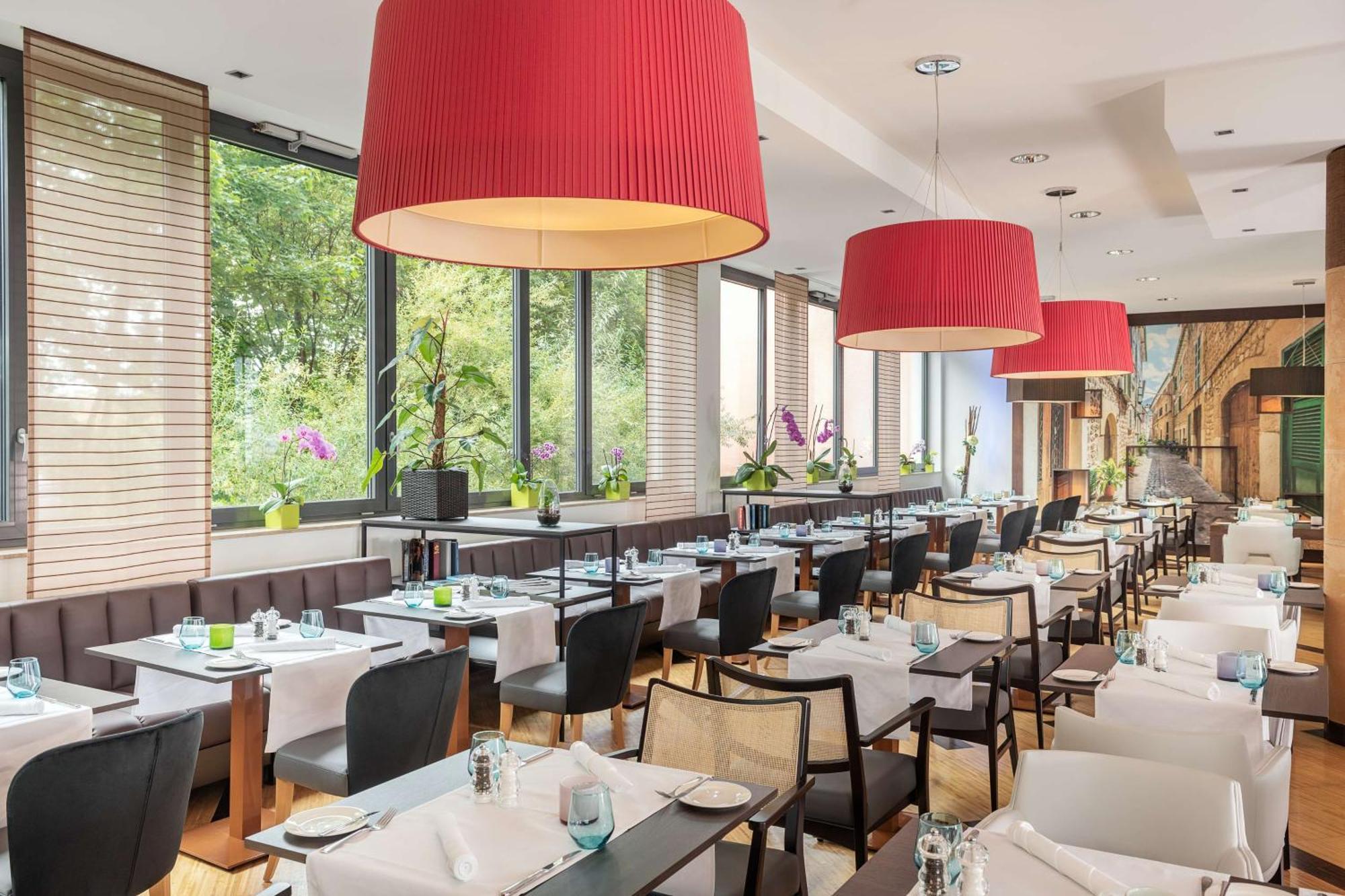 Hotel Nh Stuttgart Airport à Leura Extérieur photo