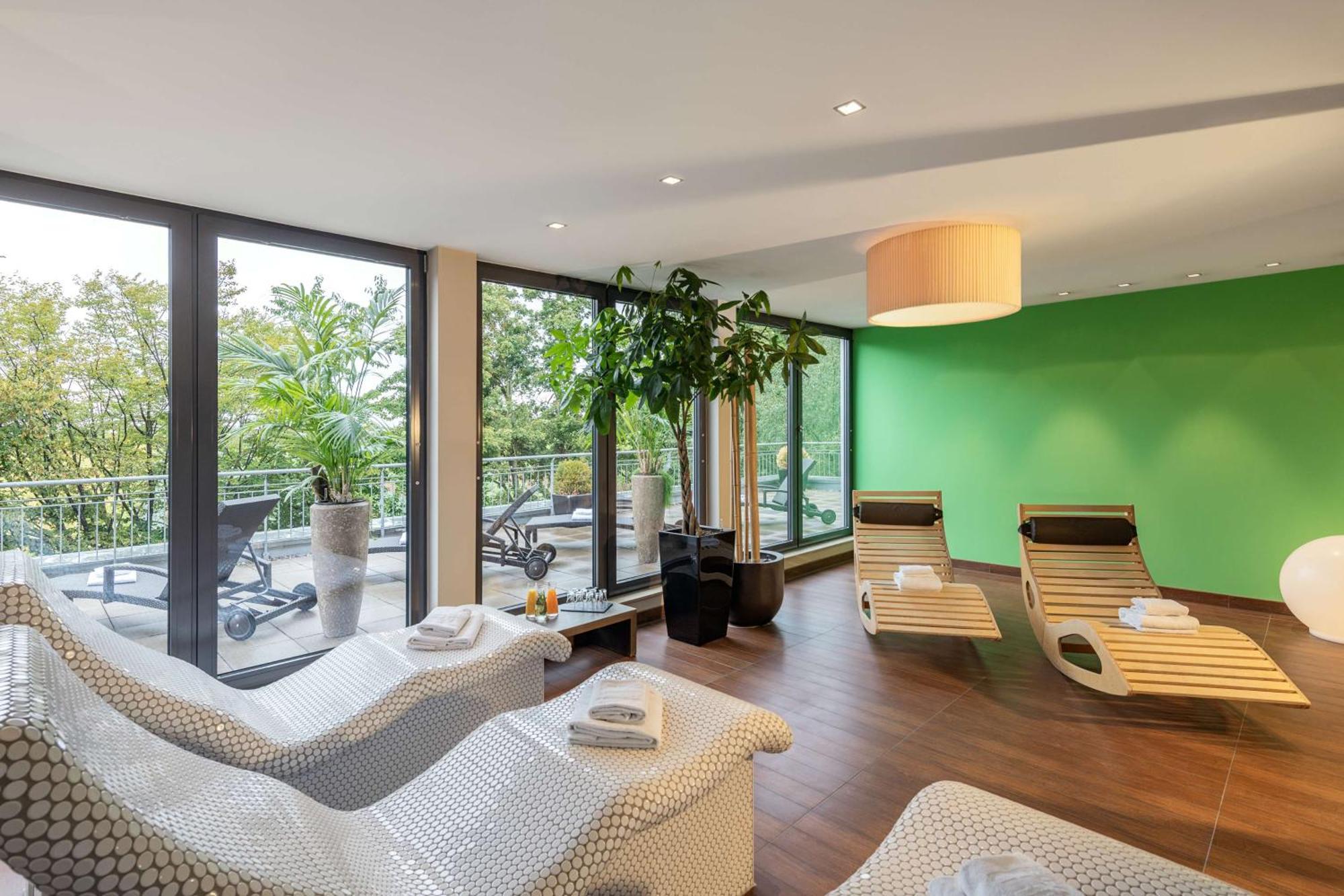 Hotel Nh Stuttgart Airport à Leura Extérieur photo